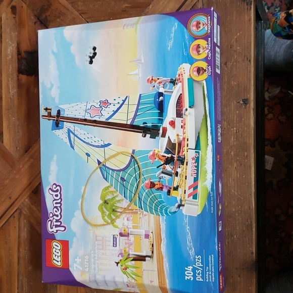 LEGO Friends 41716Stephanie's Sailing Adventure